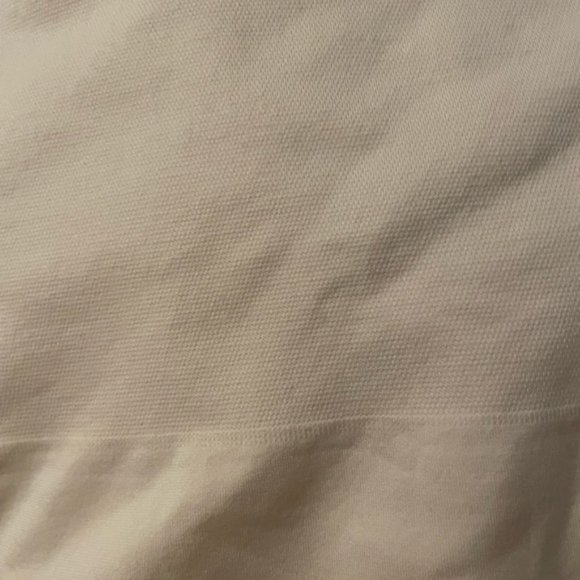 NWT Yummie Control Top Briefs M/L - Picture 4 of 4